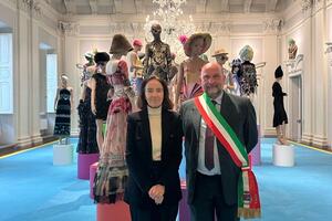 Fabbriche di Vergemoli sempre più internazionale: Giannini incontra i consoli di Giappone e Cile