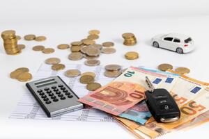 Assicurazioni: buone notizie per gli automobilisti lucchesi