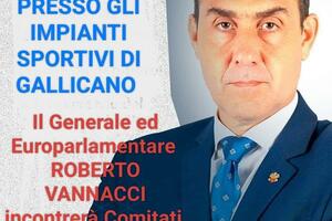 Il mondo al contrario di Roberto Vannacci plana sulla Valle del Serchio