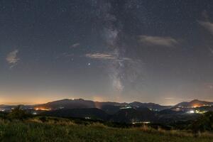 “Preserviamo le stelle”: un patto per certificare l’Appennino tosco-emiliano contro l’inquinamento luminoso