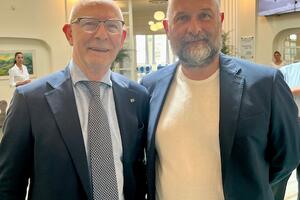 Scaffale del Ricordo, Zucconi e Giannini (FdI): “Un oltraggio vile. I morti non hanno colore: siano rispettati tutti”