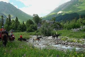 Turismo equestre: l’Unione Comuni Garfagnana ospita il corso di formazione della Camera di Commercio