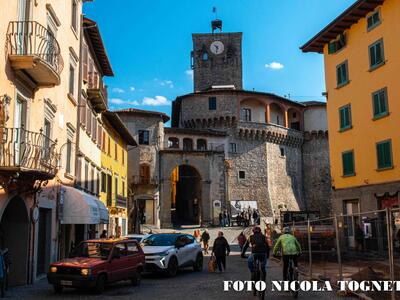 Castelnuovo, chiude al traffico Piazza Umberto I per i lavori in via Vittorio Emanuele: garantito il transito pedonale