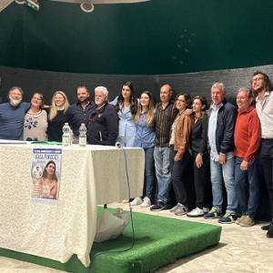 Foto presentazione 9 maggio 3